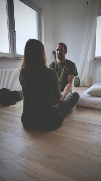 Stille zwischen zwei Menschen